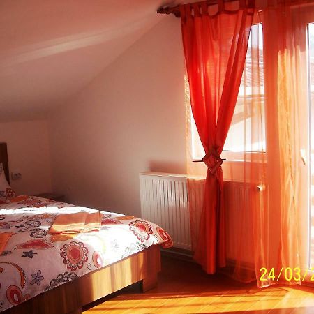 فيلا Casa Bella Rîşnov المظهر الخارجي الصورة