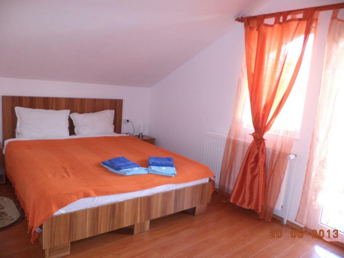 فيلا Casa Bella Rîşnov المظهر الخارجي الصورة